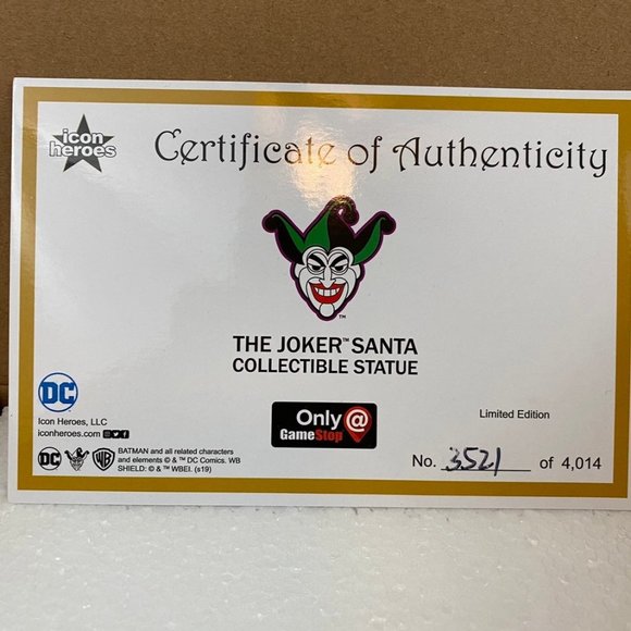 The Joker Santa Collectible Statue Only at Gamestop - Picture 2 of 12